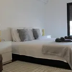 Flow Living, Com Piscina, Em * Olhão