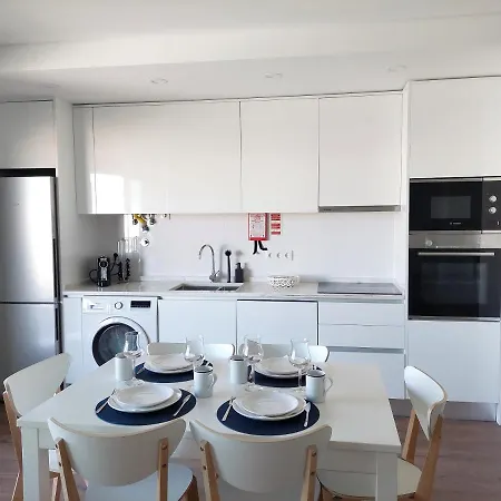 Flow Living, Com Piscina, Em * Olhão