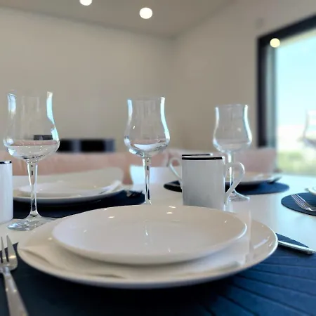 Flow Living, Com Piscina, Em * Olhão