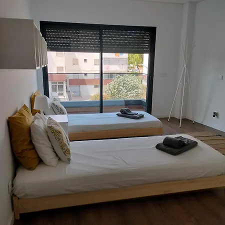 Flow Living, Com Piscina, Em Appartement