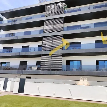 Apartment Flow Living, Com Piscina, Em *