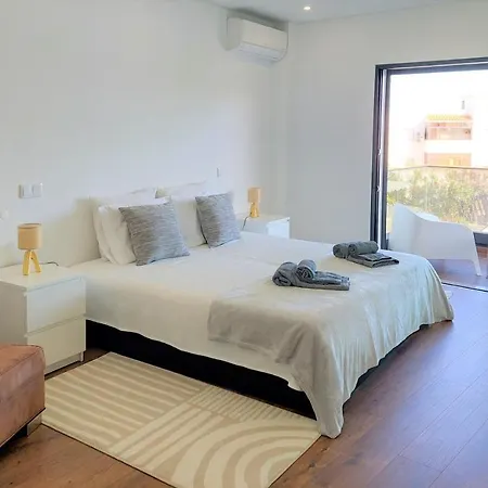 Lägenhet Flow Living, Com Piscina, Em